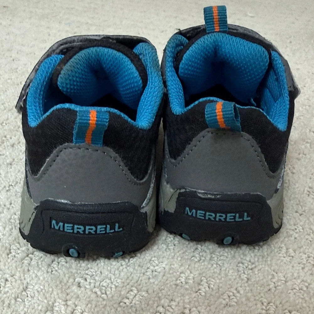 Merrell Kids Gray Sneakers with Blue and Orange Trim